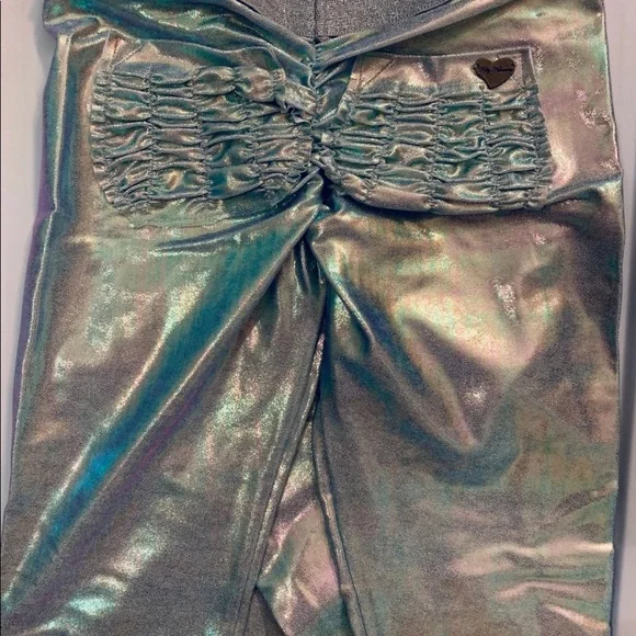 Cute Booty Scrunch-Butt Leggings - Picture 2 of 3